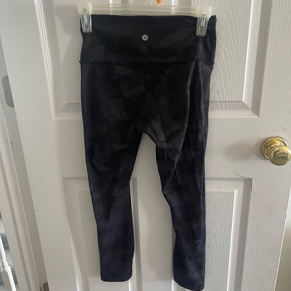 Base Pace Lululemon Leggings 23”